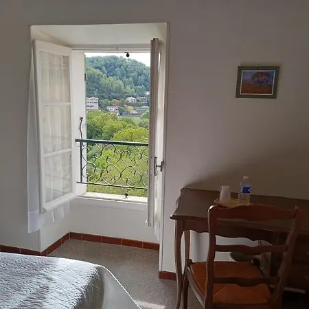 Logis Du Pont D'or Szálloda 2*